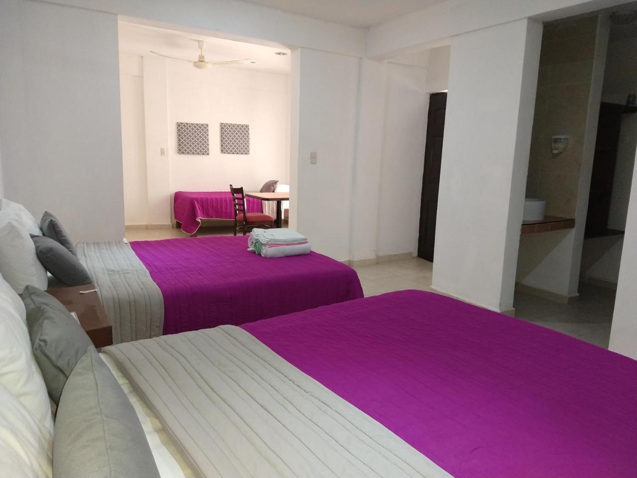 Hotel Espana Chetumal Esterno foto