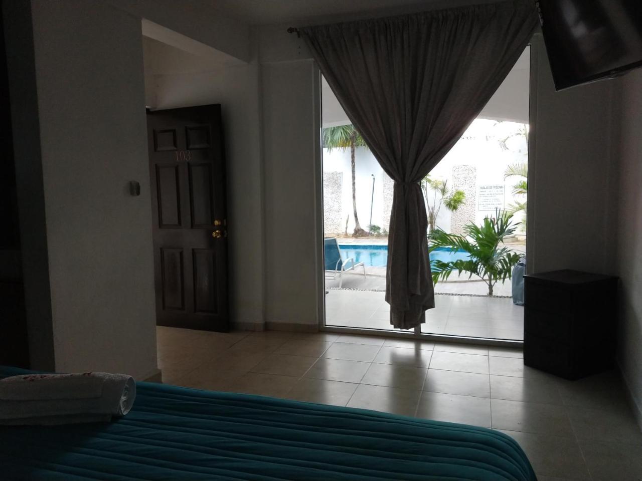 Hotel Espana Chetumal Esterno foto